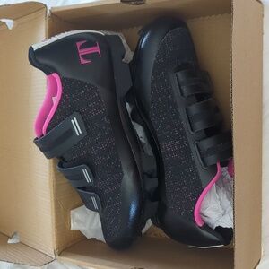 Tommasco Cycling Shoes